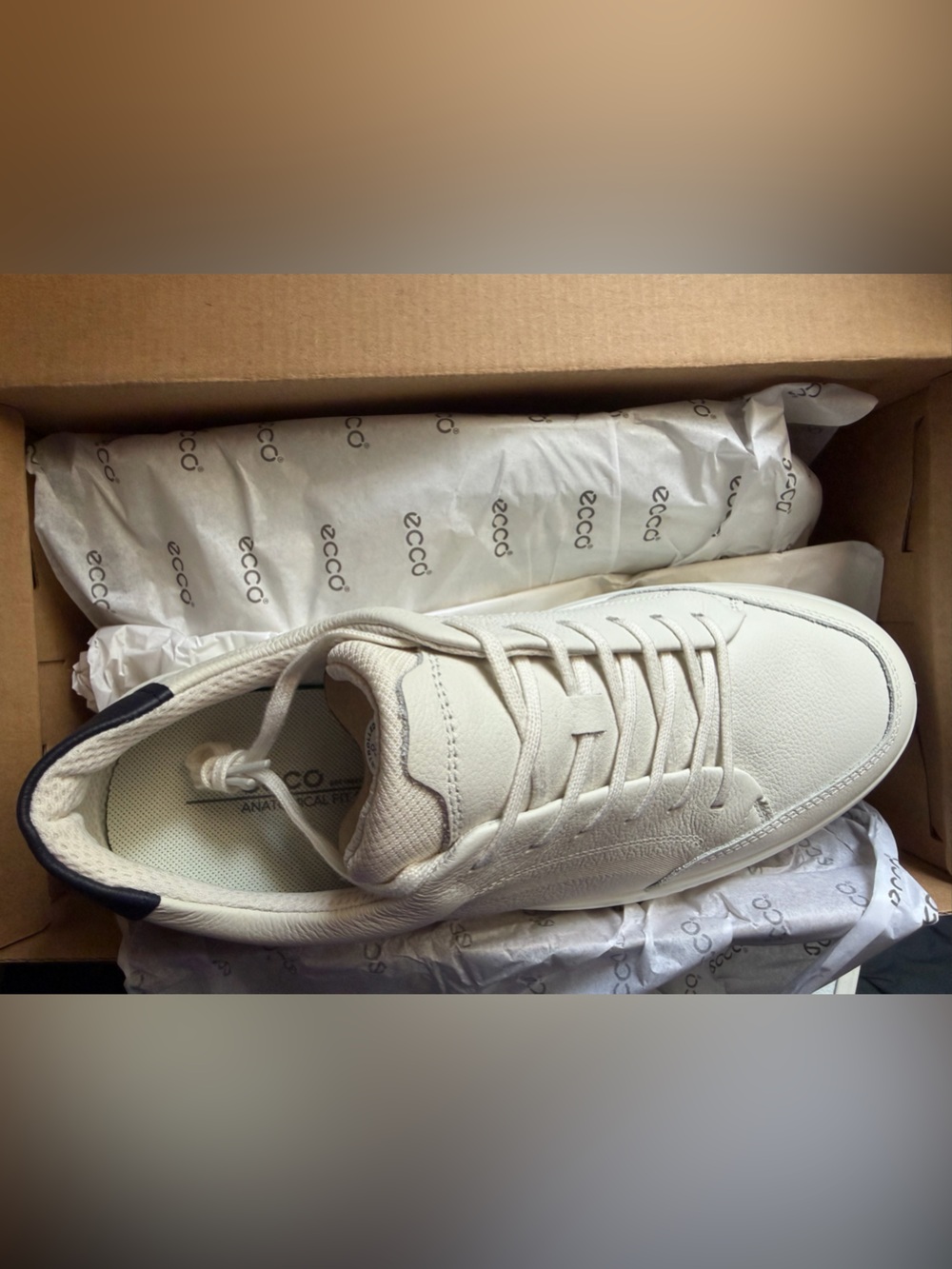 Men's ECCO Move White Leather - Picture 3 of 9